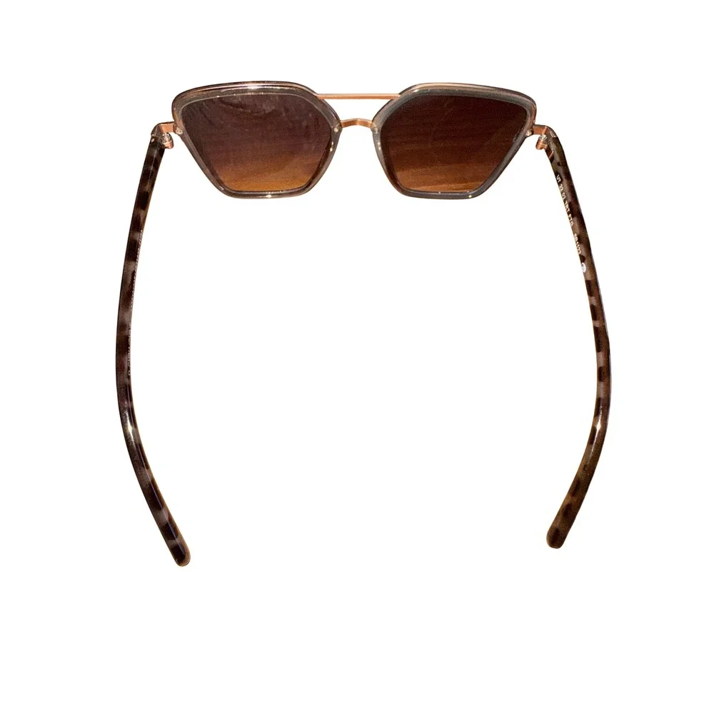 N/A geometric tortoiseshell